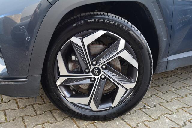 Hyundai TUCSON 1.6 T-GDI PHEV Premium 4WD | 360 Camera | ACC | 19 Inch |