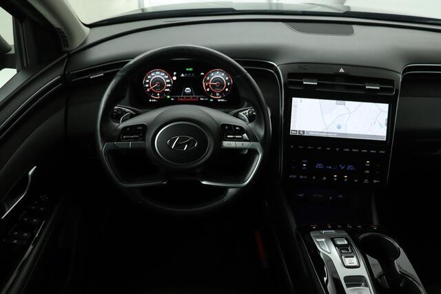 Hyundai TUCSON 1.6 T-GDI HEV Comfort Smart | Trekhaak | Stoel & stuurverwarming | Adaptive cruise | Carplay | Camera | Navigatie | Keyless