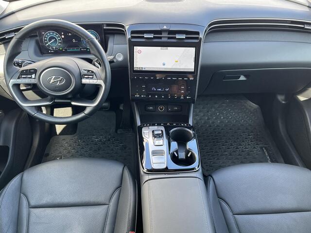 Hyundai TUCSON 1.6 T-GDI PHEV Premium 4WD Automaat / 100% Dealer onderhouden / Trekgewicht 1.350 kg / Elektrische achterklep / Camera 360° / Apple Carplay & Android Auto / Stuur- en stoelverwarming voor en achter / Stoelverkoeling / Krell Soundsystem / Adaptieve Cruise 