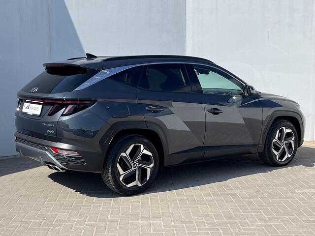 Hyundai TUCSON 1.6 T-GDI PHEV Premium 4WD Automaat / 100% Dealer onderhouden / Trekgewicht 1.350 kg / Elektrische achterklep / Camera 360° / Apple Carplay & Android Auto / Stuur- en stoelverwarming voor en achter / Stoelverkoeling / Krell Soundsystem / Adaptieve Cruise 
