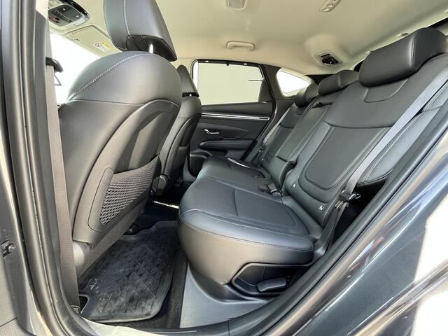 Hyundai TUCSON 1.6 T-GDI PHEV Premium 4WD Automaat / 100% Dealer onderhouden / Trekgewicht 1.350 kg / Elektrische achterklep / Camera 360° / Apple Carplay & Android Auto / Stuur- en stoelverwarming voor en achter / Stoelverkoeling / Krell Soundsystem / Adaptieve Cruise 
