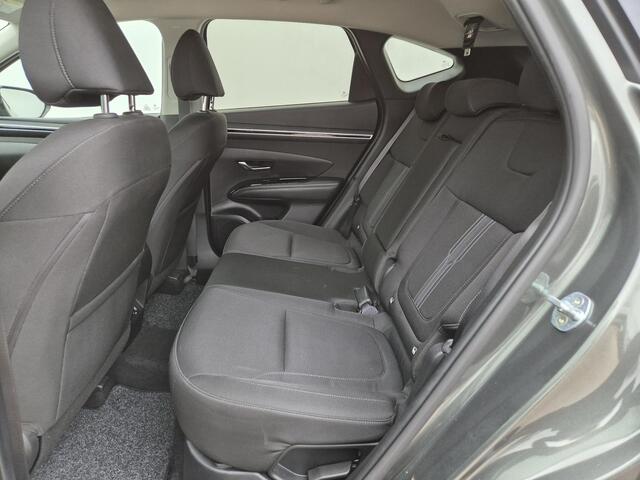 Hyundai TUCSON 1.6 T-GDI HEV 230pk Comfort Automaat / 1650kg Trekgewicht / Apple Carplay Android Auto / Cruise control / Achteruitrijcamera / Keyless Entry/Start / Navigatie / Premium Wielen /