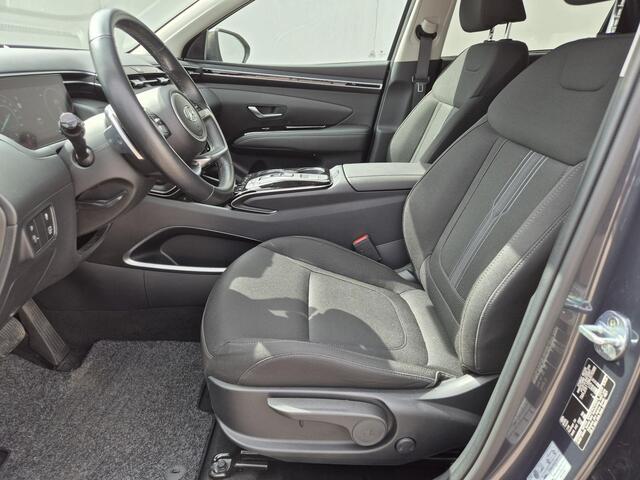 Hyundai TUCSON 1.6 T-GDI HEV 230Pk Comfort Automaat / Trekgewicht 1650 Kg / Achteruitrijcamera / Stoelverwarming / Keyless Entry/Start / Cruise control / Lichtmetalen wielen 17" /