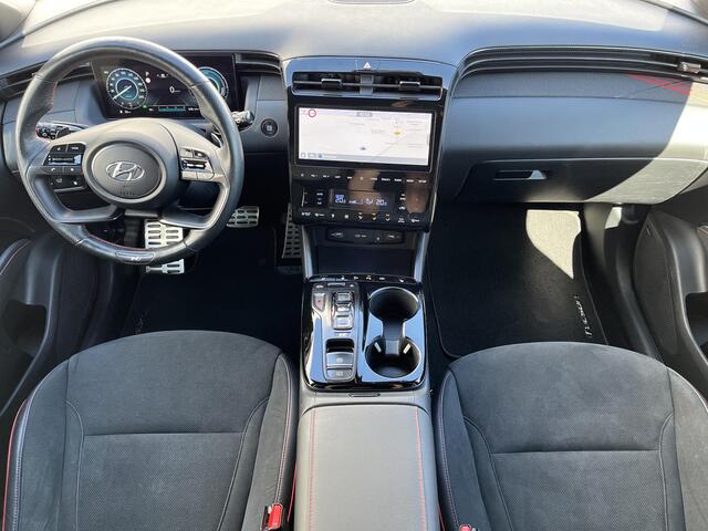 Hyundai TUCSON 1.6 T-GDI PHEV N Line 4WD Automaat / Dealer Onderhouden / Achteruitrij Camera / Stuur- en Stoelverwarming / Apple Carplay & Android Auto / Keyless Entry & Start / Navigatie full map / Adaptieve cruise control / Elektrische achterklep / Ski-luik / Krell S