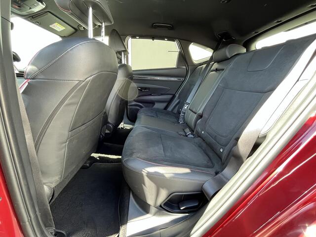 Hyundai TUCSON 1.6 T-GDI PHEV N Line 4WD Automaat / Dealer Onderhouden / Achteruitrij Camera / Stuur- en Stoelverwarming / Apple Carplay & Android Auto / Keyless Entry & Start / Navigatie full map / Adaptieve cruise control / Elektrische achterklep / Ski-luik / Krell S