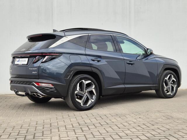 Hyundai TUCSON 1.6 T-GDI PHEV Plug-in Premium Sky 4WD Automaat / Trekgewicht 1350 Kg / Afneembare Trekhaak / Glazen schuif- en kanteldak / Apple Carplay Android Auto / Stuur- en Stoelverwarming / Rondom zicht camera / Stoelventilatie /