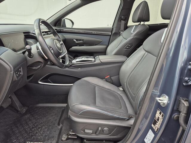Hyundai TUCSON 1.6 T-GDI PHEV Plug-in Premium Sky 4WD Automaat / Trekgewicht 1350 Kg / Afneembare Trekhaak / Glazen schuif- en kanteldak / Apple Carplay Android Auto / Stuur- en Stoelverwarming / Rondom zicht camera / Stoelventilatie /