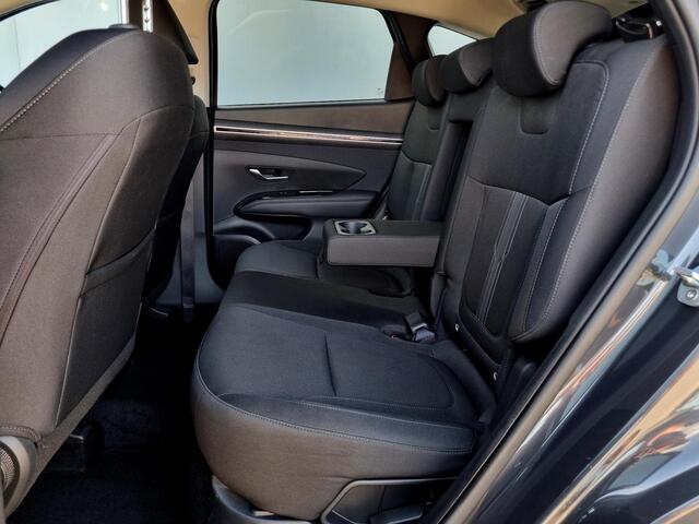 Hyundai TUCSON 1.6 T-GDI HEV Comfort Smart 230PK Automaat / 1650KG Trekgewicht / Elektrische Achterklep / Cruise Control Adaptief / Lichtmetalen Winterset Tegen Meerprijs ¤599,-