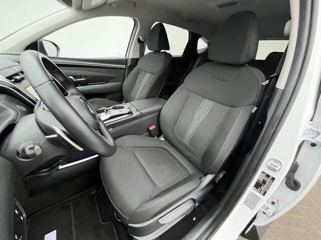Hyundai TUCSON 1.6 T-GDI PHEV 265PK Autmaat Comfort 4WD / Keyless / Dodehoekdetectie / Cruise control / Stoelverwarming / Navigatie / Achteruitrijcamera / Climate control