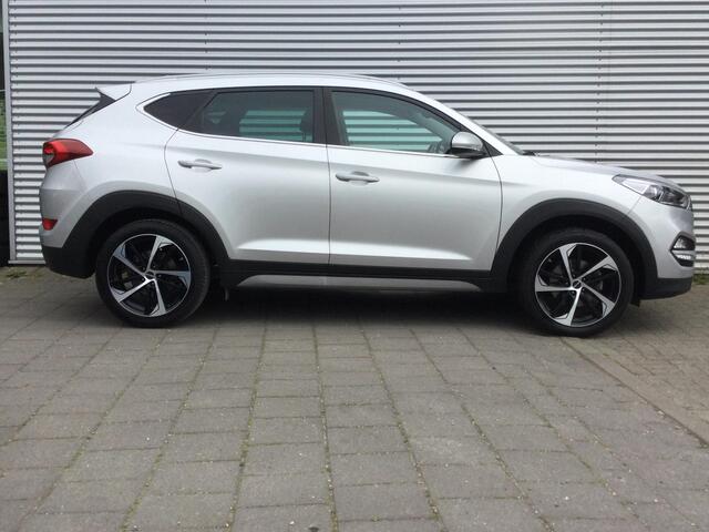 Hyundai TUCSON 1.6 GDi Comfort | Trekhaak | Camera | Navi | CruiseControl |