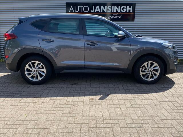 Hyundai TUCSON 1.6 T-GDi i-Motion 4WD!! 1600Kg Trekgewicht! Automaat! | Automaat! | Cruise | Climate | Trekhaak | Navi | PDC Achter RIJKLAARPRIJS INCL 12 MAANDEN GARANTIE EN BEURT