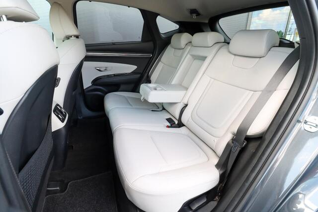 Hyundai TUCSON 1.6 T-GDI PHEV Premium 4WD | Trekhaak | Leer | Rijklaarprijs - incl.garantie
