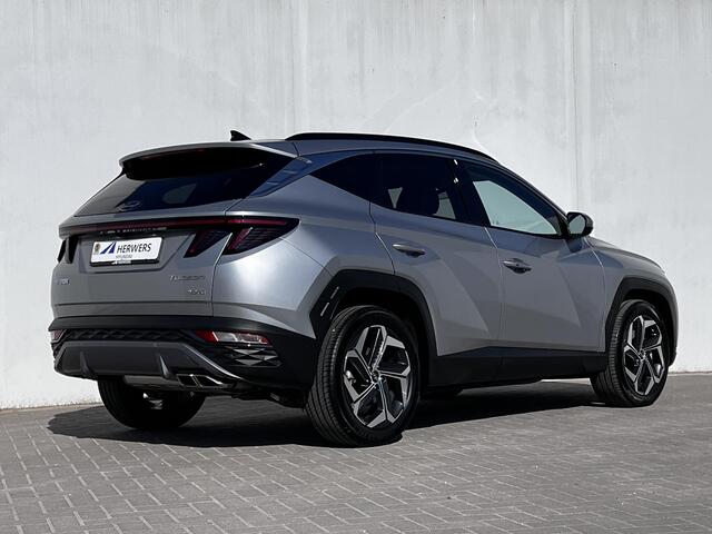 Hyundai TUCSON 1.6 T-GDI HEV Premium Sky automaat / Weinig km / Dealer onderhouden / Trekgewicht 1.650 kg / Pano schuifdak / Elektr. stoelen en klep / Stuur-, stoel- en achterbankverwarming / Stoelventilatie /