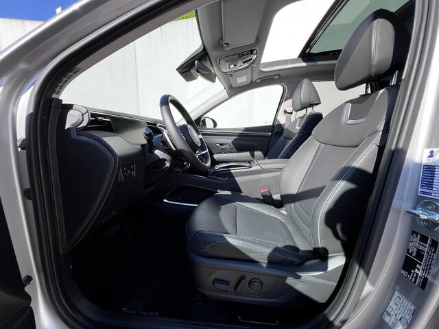 Hyundai TUCSON 1.6 T-GDI HEV Premium Sky automaat / Weinig km / Dealer onderhouden / Trekgewicht 1.650 kg / Pano schuifdak / Elektr. stoelen en klep / Stuur-, stoel- en achterbankverwarming / Stoelventilatie /