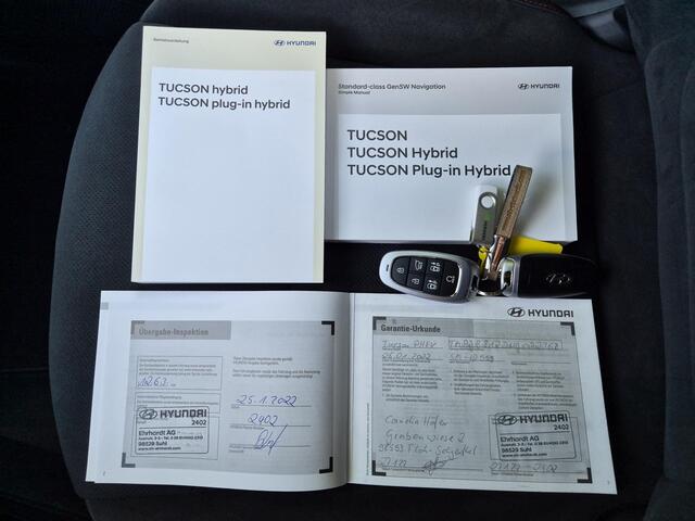 Hyundai TUCSON 1.6 T-GDI PHEV Plug-in N Line Sky 4WD Automaat / Accu SoH 100% / Rondomzicht camera / Apple Carplay Android Auto / Elektrische bedienbare achterklep / Trekgewicht 1350 Kg / Stuur- en Stoelverwarming / Elektrisch bedienbare stoelen - achterklep /