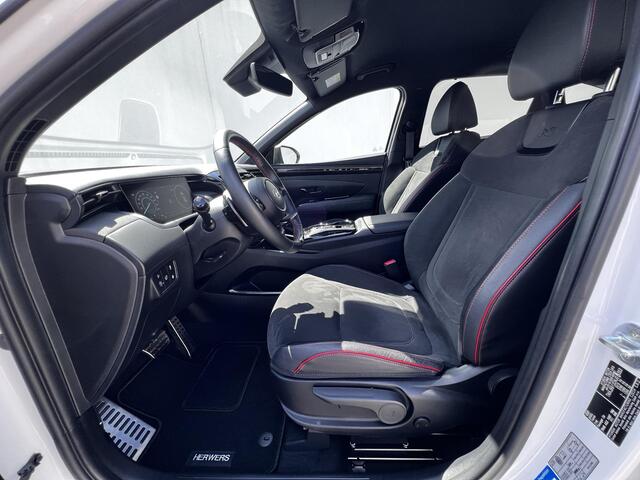Hyundai TUCSON 1.6 T-GDI PHEV N Line Edition 265PK 4WD Automaat / Dealer onderhouden / SoH 100 % / Trekgewicht 1.350 kg/ 360° Camera / Apple Carplay Android Auto / Adaptief CC / Stuur- en Stoelverwarming / Elektrische klep /