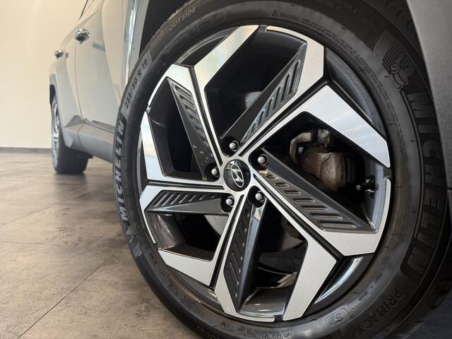 Hyundai TUCSON 1.6 T-GDI PHEV Premium Sky 4WD ACC PDC 360 Camera Panoramadak