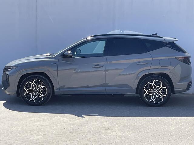 Hyundai TUCSON 1.6 T-GDI PHEV N Line Sky 4WD / Rondomzicht camera / Apple Carplay Android Auto / Adaptief cruise control / Trekgewicht 1350 Kg / Stuur- en Stoelverwarming / Elektrisch bedienbare stoelen - achterklep /