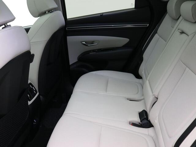 Hyundai TUCSON 1.6 T-GDI HEV Premium Sky / Trekhaak / 1650KG Trekgewicht / Adaptieve Cruise Control / Blindspot camera / Historie aanwezig / Automatische Achterklep /