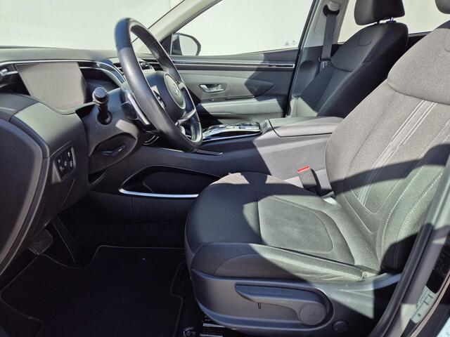 Hyundai TUCSON 1.6 T-GDI HEV 230Pk Comfort Smart Automaat / 1650kg Trekgewicht / Stuur- en Stoelverwarming / Achteruitrijcamera / Elektrische achterklep / Adaptief cruise control / Keyless Entry/Start /