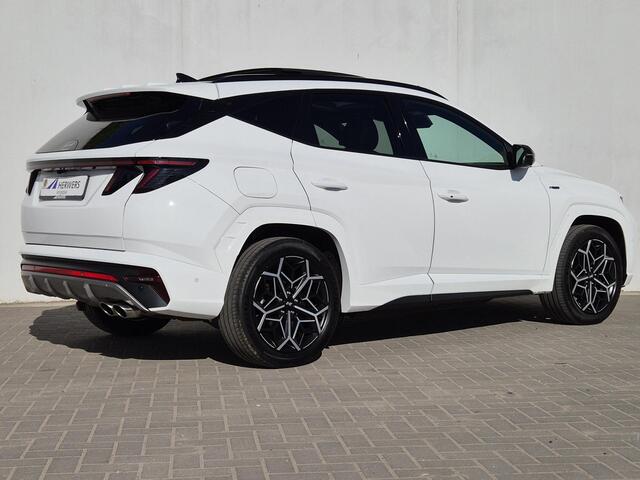 Hyundai TUCSON 1.6 T-GDI PHEV Plug-in N Line Sky 4WD Automaat / Rondomzicht camera / Apple Carplay Android Auto / Trekhaak Afneembaar / Trekgewicht 1350 Kg / Stoelventilatie / Stuur- en Stoelverwarming / Elektrisch bedienbare stoelen - achterklep /