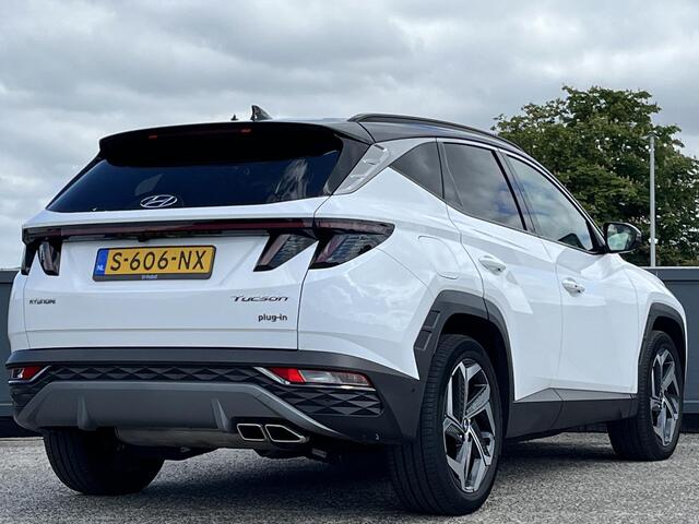Hyundai TUCSON 1.6 T-GDI PHEV 265PK Premium 4WD | Lederen bekleding incl verwarming/koeling | Contrasterende dakkleur | 360 graden camera | Blind spot view monitor |