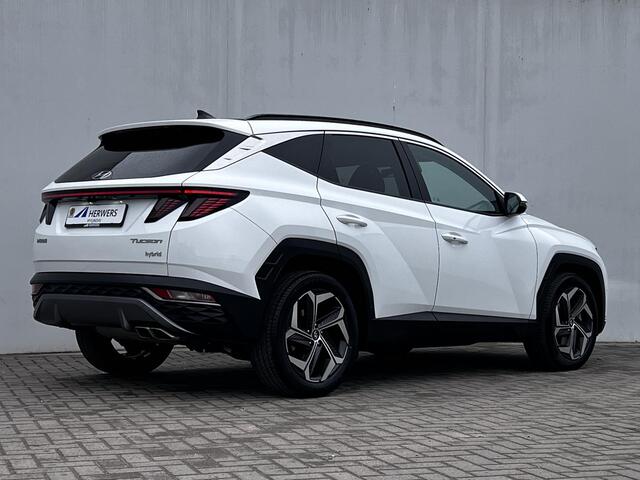 Hyundai TUCSON 1.6 T-GDI HEV 230pk Premium Sky Automaat / Trekgewicht 1.650 kg / Glazen schuif-kanteldak / Leder / Stuur-, stoel- & achterbankverwarming / Stoelventilatie /