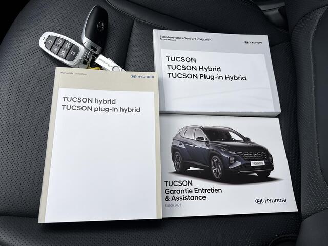 Hyundai TUCSON 1.6 T-GDI HEV 230pk Premium Sky Automaat / Trekgewicht 1.650 kg / Glazen schuif-kanteldak / Leder / Stuur-, stoel- & achterbankverwarming / Stoelventilatie /