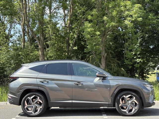 Hyundai TUCSON 1.6 T-GDI HEV 230 PK Comfort | 1650 kg trekvermogen | Geïntegreerde navigatiesysteem | Lichtmetalen velgen 19'' | Android Auto& Apple Carplay |