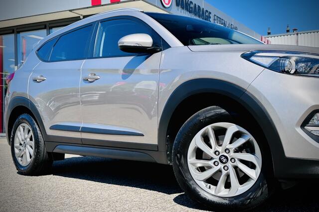Hyundai TUCSON 1.6 GDi Anniversary Edition / TREKHAAK / CAMERA / CLIMA
