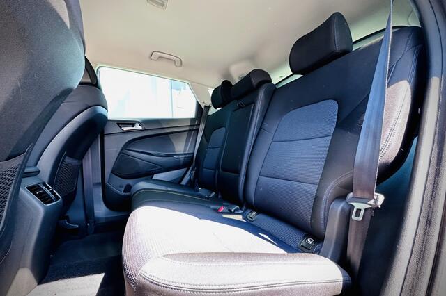 Hyundai TUCSON 1.6 GDi Anniversary Edition / TREKHAAK / CAMERA / CLIMA