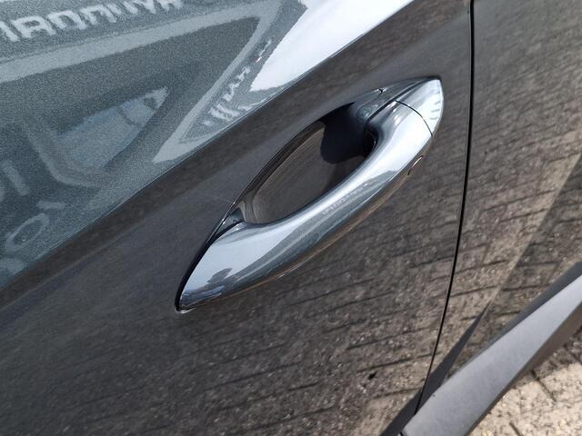 Hyundai TUCSON 1.6 T-GDI PHEV Comfort Smart | Adaptief Cruise Control | Stoel/stuurverwarming | Elektrische achterklep | Apple Carplay/Android Auto | Draadloos opladen | Achteruitrijcamera |