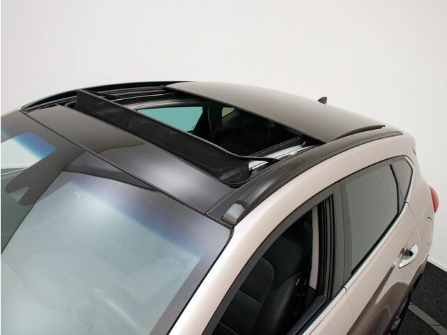 Hyundai TUCSON 1.6 T-GDi Premium 4WD AUTOMAAT | Panodak | 4x Stoelverwarming