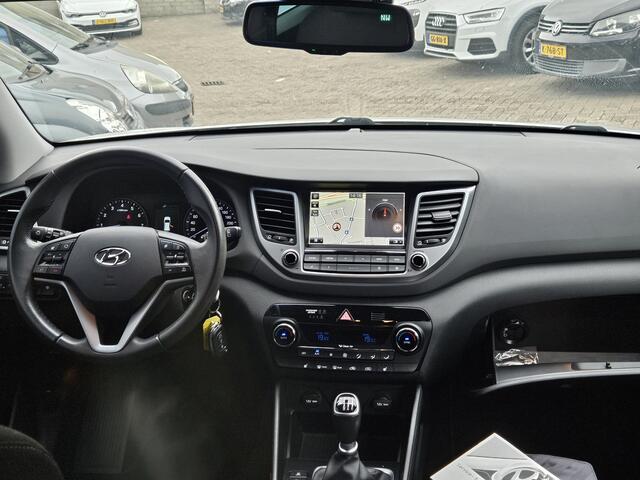 Hyundai TUCSON 1.6 GDi Comfort NAVI TEL LANE ASSIST PDC TREKHAAK SPORTSTOELEN