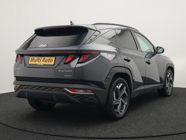 Hyundai TUCSON 1.6 T-GDI Comfort 4WD 265pk Plug In Hybrid Dealer O.H. PHEV | Sportstoelen Verwarmd | Navigatie | Camera | Apple Carplay | DAB | L.M. 19" | Climate Control | Virtual |