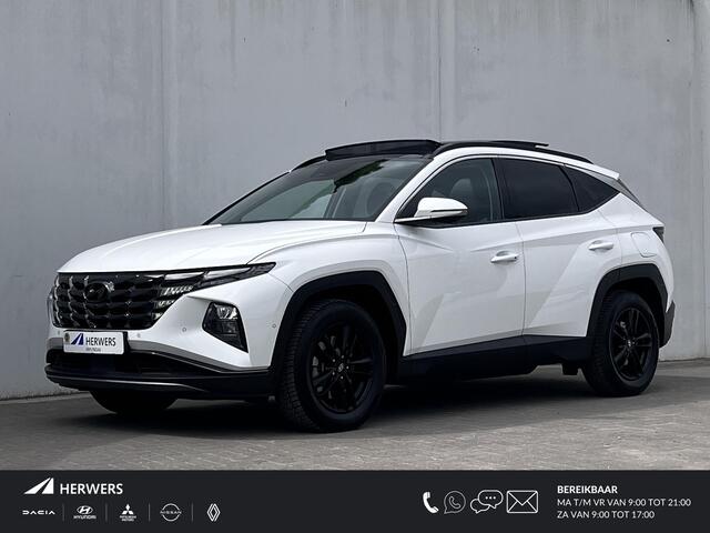 Hyundai TUCSON 1.6 T-GDI PHEV 265pk Premium Sky 4WD / Dealer onderhouden / Trekgewicht 1.350 kg / Accu SoH 100% / Adaptief CC / Lederen Bekleding / Stoelventilatie / Stuur-, stoel- en achterbankverwarming / Camera 360° / Climate Control /
