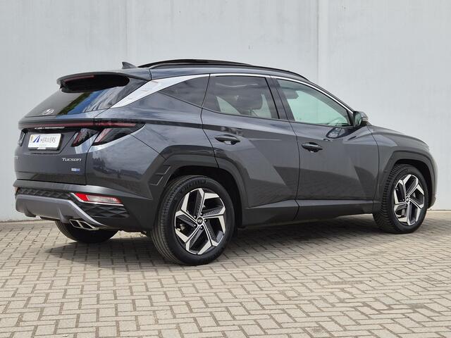 Hyundai TUCSON 1.6 CRDi 48V Premium Sky Automaat / Glazen schuif- en kanteldak / Trekgewicht 1650 kg / Apple Carplay Android Auto / Elektrische achterklep/ Adaptief cruise control /