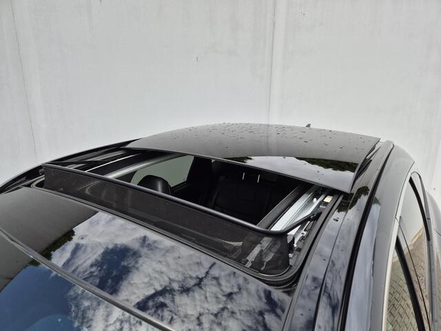 Hyundai TUCSON 1.6 CRDi 48V Premium Sky Automaat / Glazen schuif- en kanteldak / Trekgewicht 1650 kg / Apple Carplay Android Auto / Elektrische achterklep/ Adaptief cruise control /