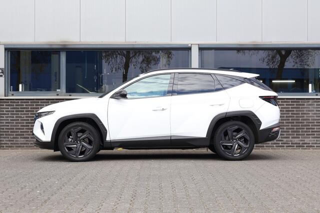 Hyundai TUCSON 1.6 T-GDI Advantage - Sensoren - LED - Camera - Navi - Trekhaak