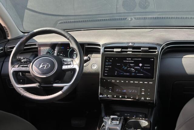 Hyundai TUCSON 1.6 T-GDI PHEV Premium 4WD 180pk - Stoelventilatie - Memory - ACC - Stoel/Stuurverwarming - 360* - Dodehoek - Rijklaar