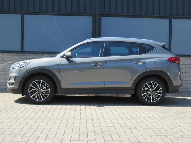 Hyundai TUCSON 1.6 T-GDI 177 PK Automaat 2e eigen | tr.haak | navi | camera | 18 "inch | stoel + stuur verw