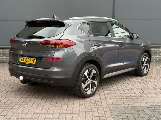 Hyundai TUCSON 1.6 GDI Comfort / Dealer Onderhouden / Trekhaak / 1400KG Trekgewicht / 19'' LM Velgen / Achteruitrij Camera /