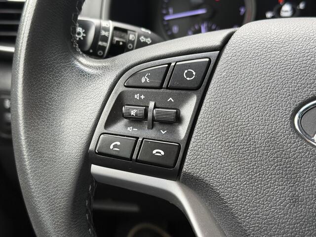 Hyundai TUCSON 1.6 GDI Comfort / Dealer Onderhouden / Trekhaak / 1400KG Trekgewicht / 19'' LM Velgen / Achteruitrij Camera /