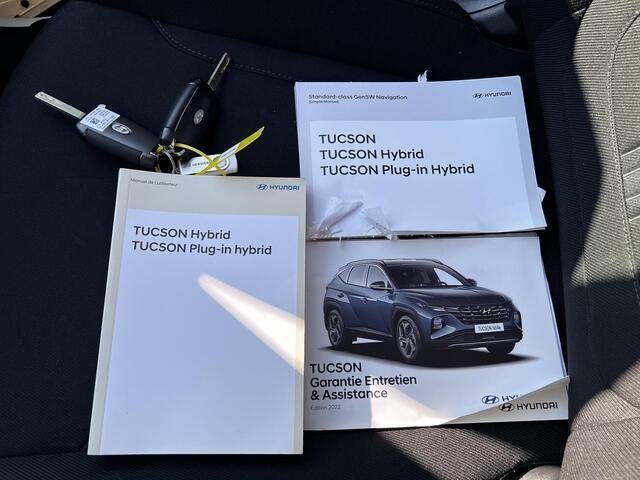 Hyundai TUCSON 1.6 T-GDI HEV 230pk Comfort Automaat / Trekgewicht 1.650 kg / Navigatie / Adaptieve CC / Dode hoek detectie / Camera / Apple Carplay Android /