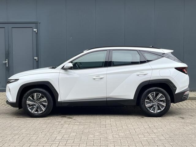 Hyundai TUCSON 1.6 T-GDI HEV 230pk Comfort Automaat / Trekgewicht 1.650 kg / Navigatie / Adaptieve CC / Dode hoek detectie / Camera / Apple Carplay Android /