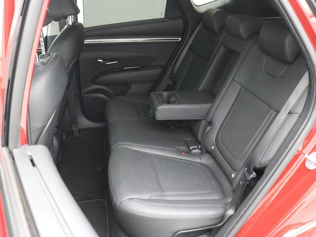Hyundai TUCSON 1.6 T-GDI PHEV Premium 4WD Automaat / Trekhaak (Afneembaar) / 1350KG Trekgewicht / Lederen Bekleding / Elektrische Achterklep