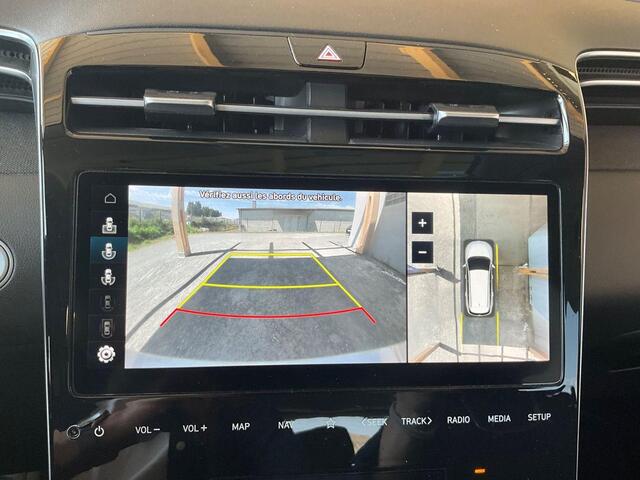 Hyundai TUCSON 1.6 T-GDI PHEV Premium Sky 4WD Panoramadak | 4WD | Stoelverwarming | Stoelventilatie | Lederen bekleding |