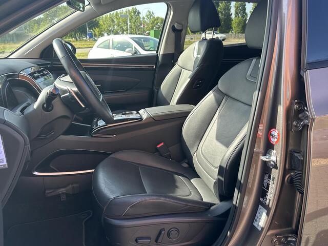 Hyundai TUCSON 1.6 T-GDI PHEV Premium 4WD | Trekhaak | Vol-Leder | Adapt. Cruise Control | Apple Carplay/Android Auto | Stoelverwarming | Dodehoek Detectie | 360° Camera | Rijklaarprijs!