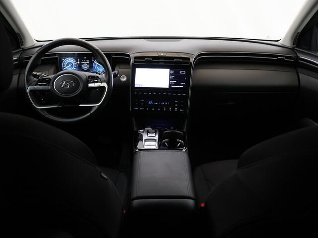 Hyundai TUCSON 1.6 T-GDI PHEV Comfort Smart 4WD | Navigatie | Camera | DAB | Apple Carplay/ Android Auto | Stuur en stoelverwarming | Adaptieve Cruise Control |
