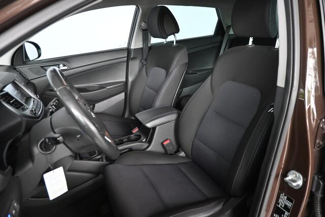 Hyundai TUCSON 1.6 GDi Comfort Stoel/Stuur verwarming Climate control Cruise control Trekhaak Navigatie Inruil Mogelijk!